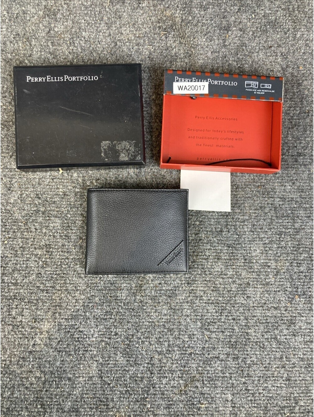 Perry Ellis Portfolio Mens Black Passcase w/ Removable ID Wallet Billfold NIB